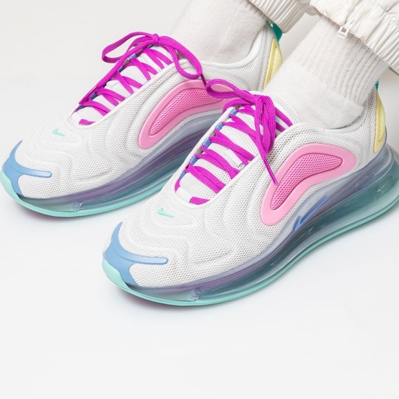 Air Max 720 physic Powder - Picture 1 of 8